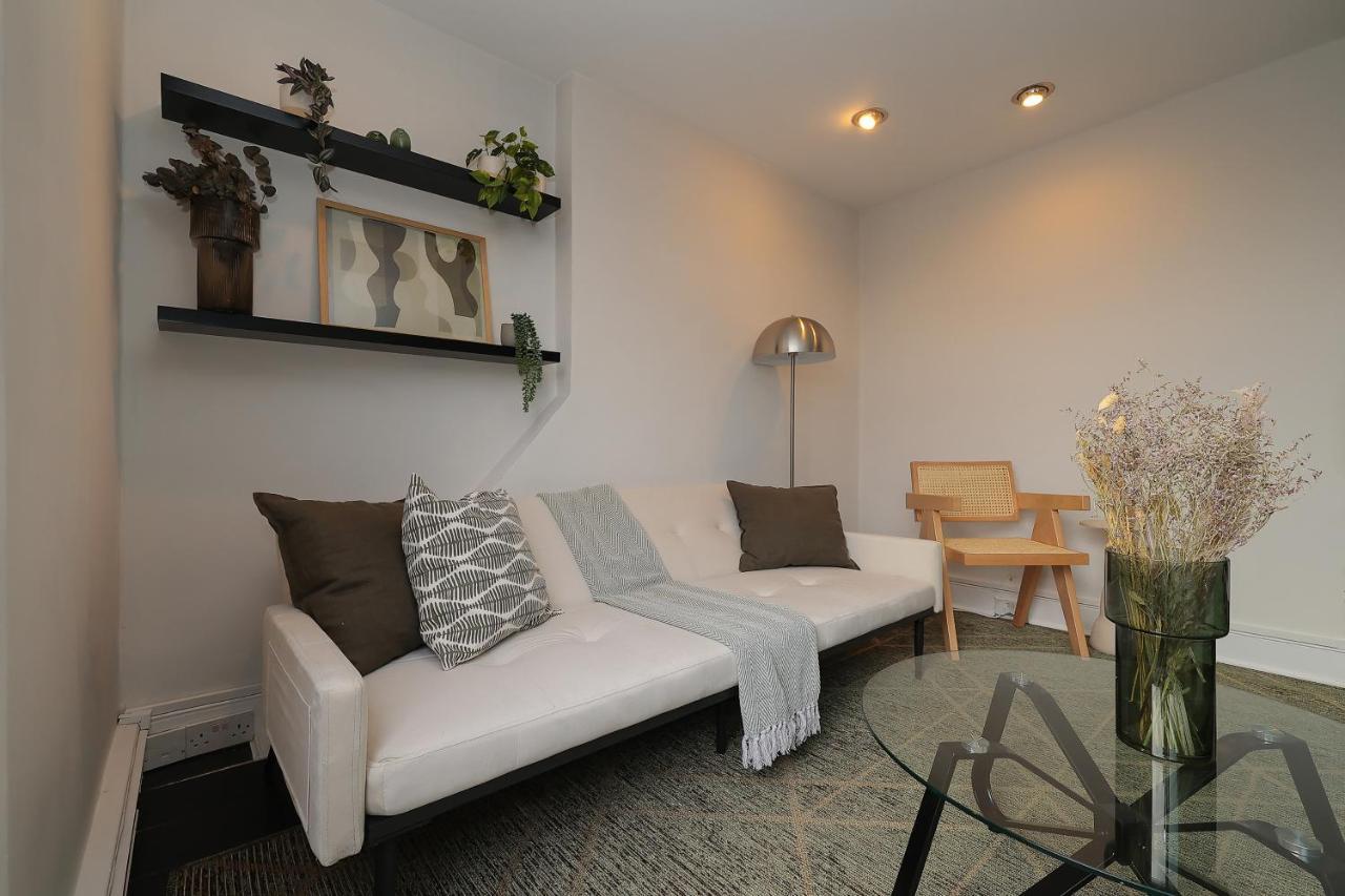 2 Bedroom Chic Apartment With Private Balcony In Notting Hill London Kültér fotó